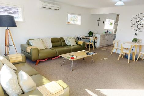 Photo of property in 1/598 Fergusson Drive, Trentham, Upper Hutt, 5018