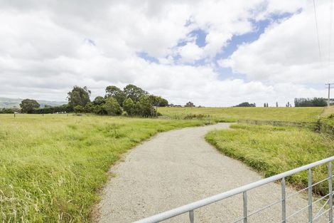 Photo of property in 906 Ashhurst Road, Ashhurst, Palmerston North, 4470