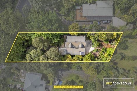 Photo of property in 639 Huia Road, Parau, Auckland, 0604