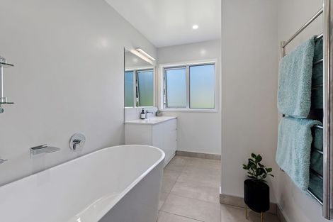 Photo of property in 214 Matakana Valley Road, Matakana, Warkworth, 0985