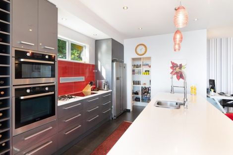 Photo of property in 8 Millway Place, Huntsbury, Christchurch, 8022