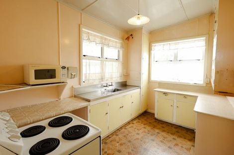 Photo of property in 6 Vincent Drive, Levin, 5510