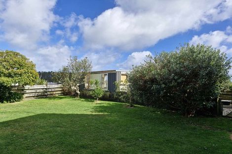 Photo of property in 4 Norton Place, Spotswood, New Plymouth, 4310