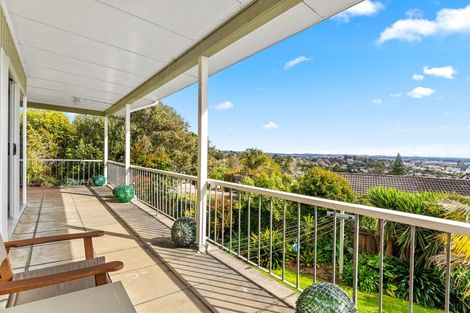 Photo of property in 88 Birkdale Road, Birkdale, Auckland, 0626