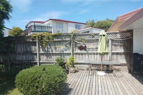 Photo of property in 27 Palmgreen Court, Stanmore Bay, Whangaparaoa, 0932