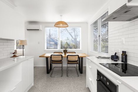 Photo of property in 21b Te Aute Road, Havelock North, 4130