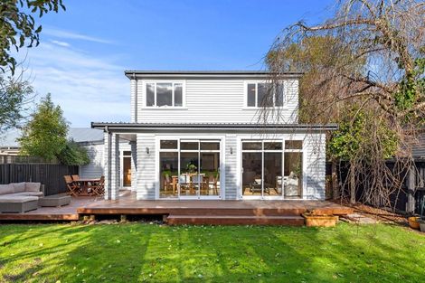 Photo of property in 19 Perry Street, Papanui, Christchurch, 8053