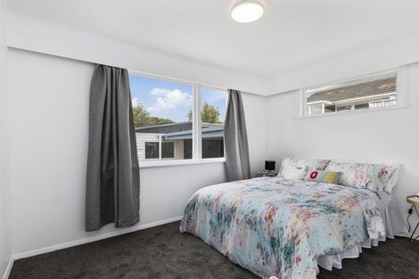 Photo of property in 42 Kashmir Avenue, Clouston Park, Upper Hutt, 5018