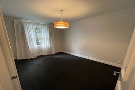 Photo of property in 18 Portland Crescent, Thorndon, Wellington, 6011