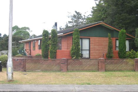 Photo of property in 8 Fernwood Grove, Bayview, Auckland, 0629