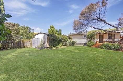 Photo of property in 13 Matapouri Road, Mangere Bridge, Auckland, 2022