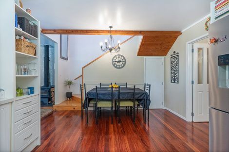 Photo of property in 5 Golf Road, Whitianga, 3591