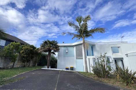 Photo of property in 57 Renoir Street, West Harbour, Auckland, 0618