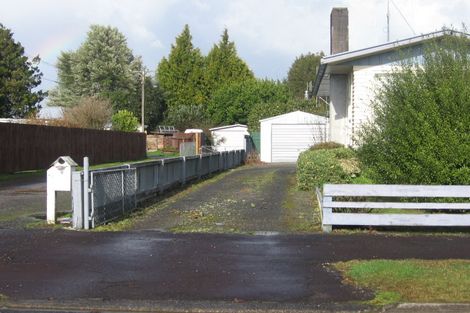 Photo of property in 18 Cricket Place, Melville, Hamilton, 3206