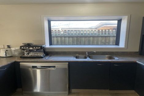 Photo of property in 61 Parade Court, Addington, Christchurch, 8024