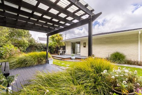 Photo of property in 10b Rimu Street, Waikanae, 5036