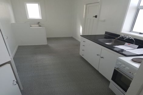 Photo of property in 73 Cutten Street, South Dunedin, Dunedin, 9012