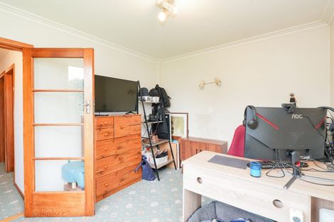 Photo of property in 63 Cunningham Street, Grasmere, Invercargill, 9810