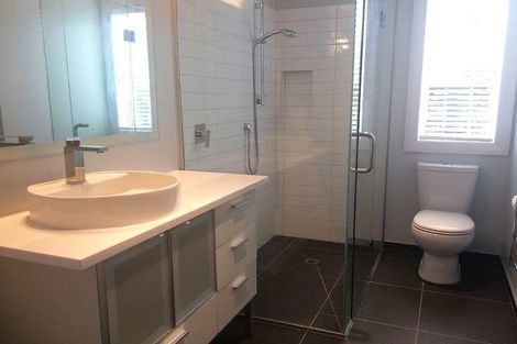 Photo of property in 21 Old Station Avenue, Wanaka, 9305