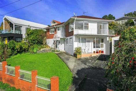 Photo of property in 4 Bank Street, Hillcrest, Auckland, 0627