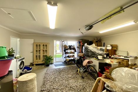 Photo of property in 6 Cory Jane Grove, Riverstone Terraces, Upper Hutt, 5018