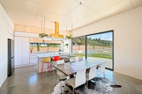 Photo of property in 6 Pounamu Avenue, Albert Town, Wanaka, 9305