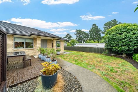 Photo of property in 3 Quartz Place, Brown Owl, Upper Hutt, 5018