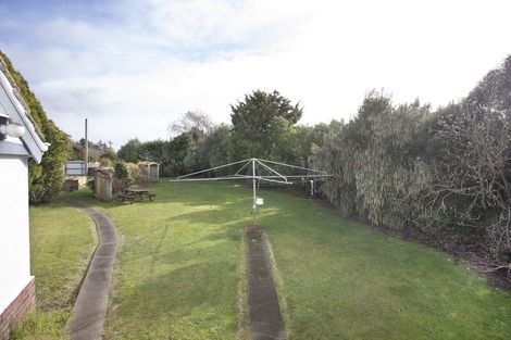 Photo of property in 177 Bridge Street, Bulls, 4818