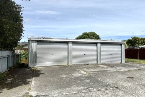 Photo of property in 1-3/18 Bristol Street, Trentham, Upper Hutt, 5018