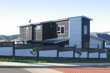 Photo of property in 59 Erlestoke Crescent, Churton Park, Wellington, 6037