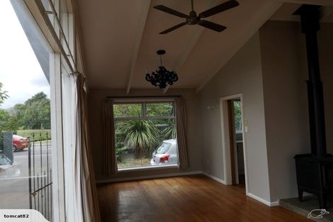 Photo of property in 37 Sparks Road, Hoon Hay, Christchurch, 8025