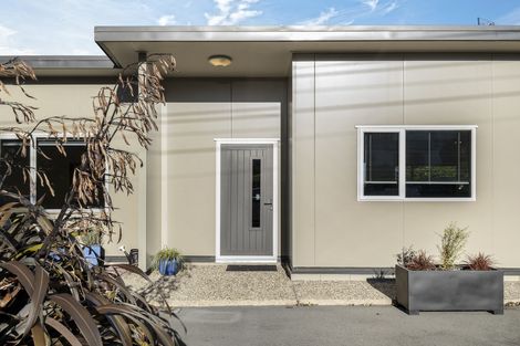 Photo of property in 64 Mckerrow Street, Shiel Hill, Dunedin, 9013