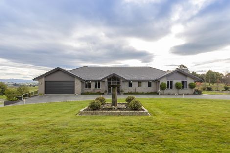 Photo of property in 154 Awamoa Road, Holmes Hill, Oamaru, 9492