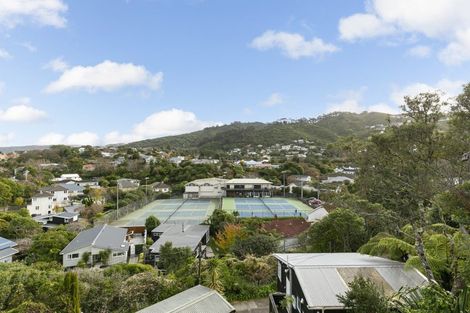 Photo of property in 48 Delhi Crescent, Khandallah, Wellington, 6035