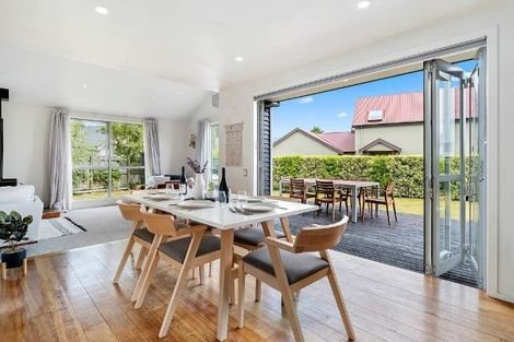 Photo of property in 22 Frye Crescent, Albert Town, Wanaka, 9305