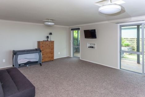 Photo of property in 6 Tairua Heights, Tairua, 3508