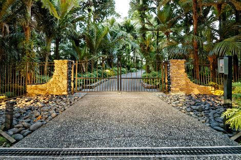 Photo of property in 234 Scenic Drive, Titirangi, Auckland, 0604