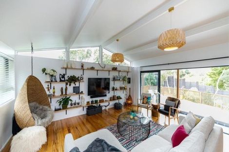 Photo of property in 24 Trent Avenue, Hokowhitu, Palmerston North, 4410