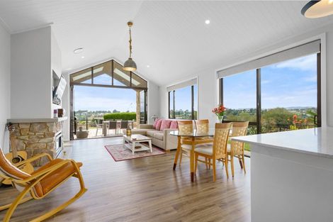 Photo of property in 23 Hyatt Close, Leamington, Cambridge, 3432