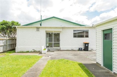 Photo of property in 7 Marne Street, Hokowhitu, Palmerston North, 4410