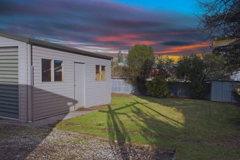 Photo of property in 45 Waverley Street, Waipawa, 4210