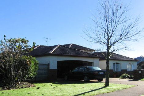 Photo of property in 75 Landing Drive, Albany, Auckland, 0632