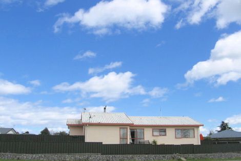 Photo of property in 1/45 Kiddle Drive, Hilltop, Taupo, 3330