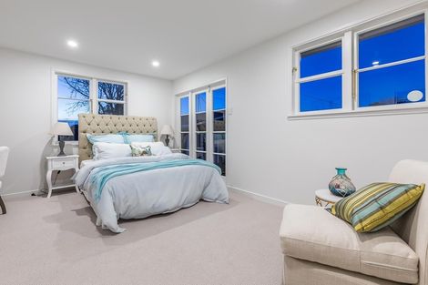 Photo of property in 1/48 Philomel Crescent, Bayswater, Auckland, 0622