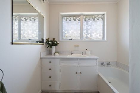 Photo of property in 2a Kennedy Avenue, Feilding, 4702