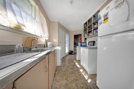 Photo of property in 3 Kemble Close, Mangere, Auckland, 2022