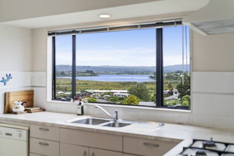 Photo of property in 28b Western Road, Bellevue, Tauranga, 3110