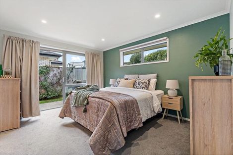 Photo of property in 44 Adams Road South, Pukekohe, 2120
