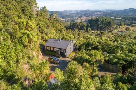 Photo of property in 50f Paul Road, Whenuakite, Whitianga, 3591