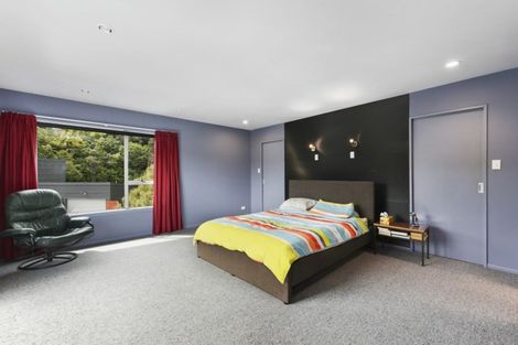 Photo of property in 198a Eastern Hutt Road, Taita, Lower Hutt, 5019